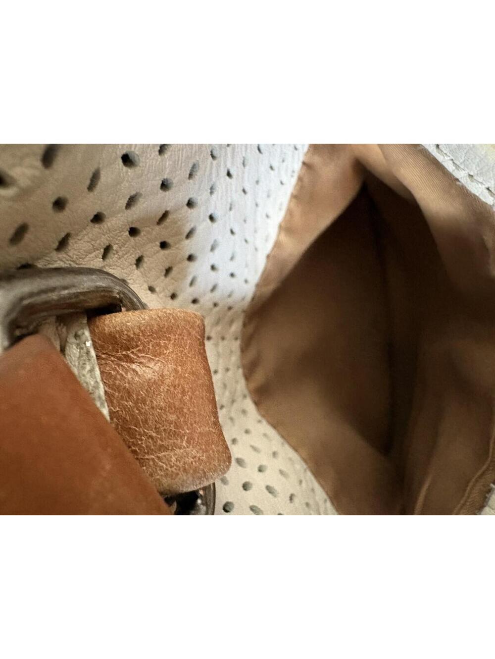 The Sak Vintage “Kendra” Tan Taupe Brown Trim Leather Crossbody Purse Bag Boho - Picture 4 of 9